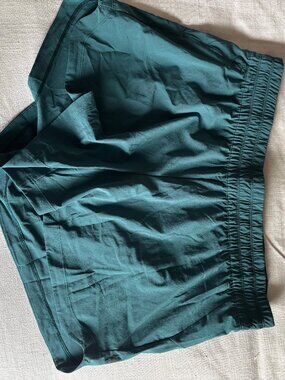 REI co op green active shorts size xl